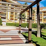 Sofia Con Piscina Comunitaria Y Terraza Soleada By Family Homes