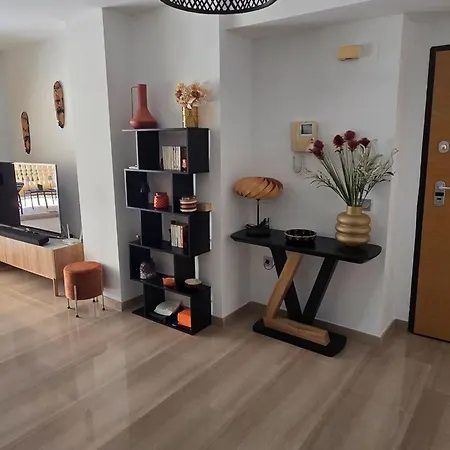 Holiday home Sofia Con Piscina Comunitaria Y Terraza Soleada By Family Homes