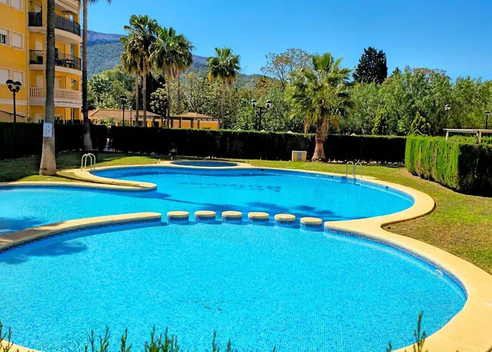 Sofia Con Piscina Comunitaria Y Terraza Soleada By Family Homes