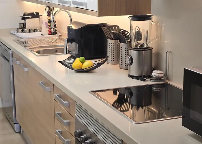 Sofia Con Piscina Comunitaria Y Terraza Soleada By Family Homes *